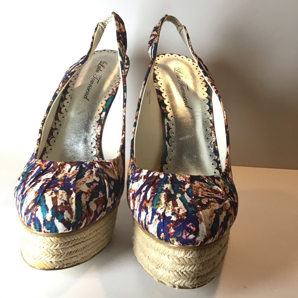 Lulu Townsend mult sling back heels size 10